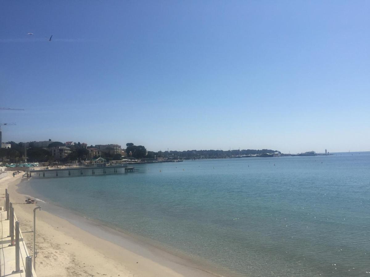 Grand Studio 7 minutes de la Plage et Climatisé sur Juan Les Pins Antibes Exterior foto